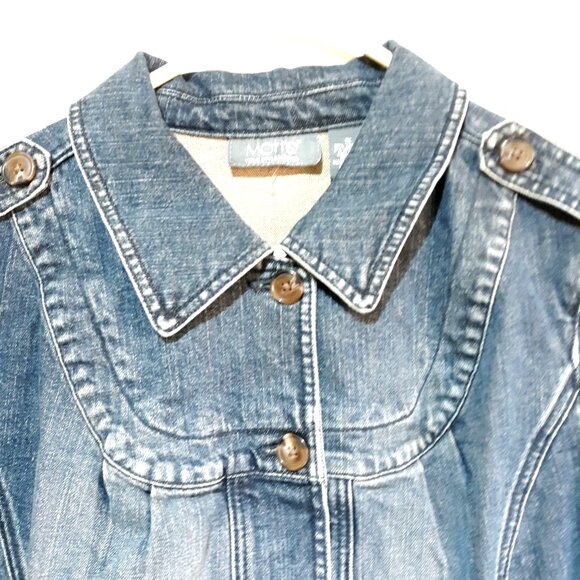 Motto Denim Jacket Button Details & Front Pockets Medium Wash Size Juniors XL - Picture 2 of 7